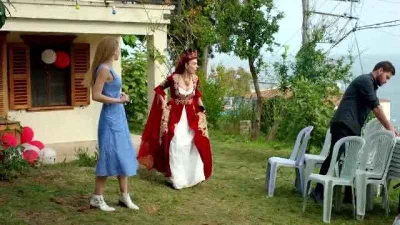 Кадры из сериала Полярная звезда 11 серия 2 сезон (2019)